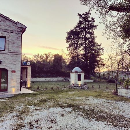 L' Antico Pozzo Country House Monsampietro Morico Bagian luar foto