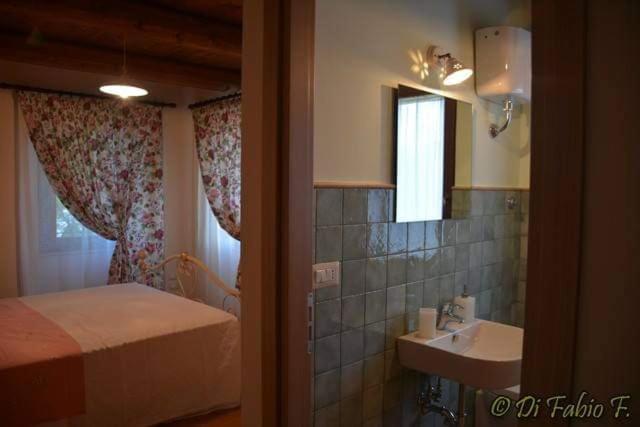 L' Antico Pozzo Country House Monsampietro Morico Bagian luar foto